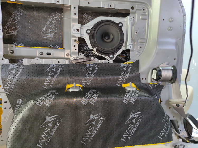 nv200日产汽车做隔音,nv200发动机隔音降噪改装必看