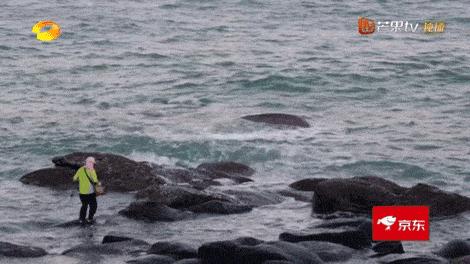 连续21年吊打厦门！这座疯狂“搞钱”的小城，藏着比三亚清净的海