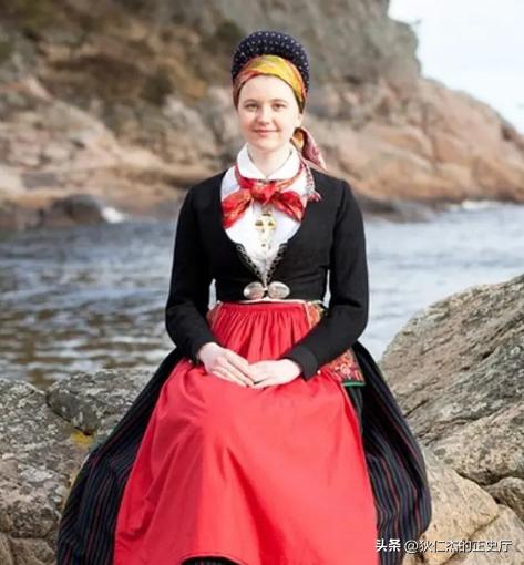 重新发现爱尔兰消失的时尚，与现代的流行装饰有着很大的差别