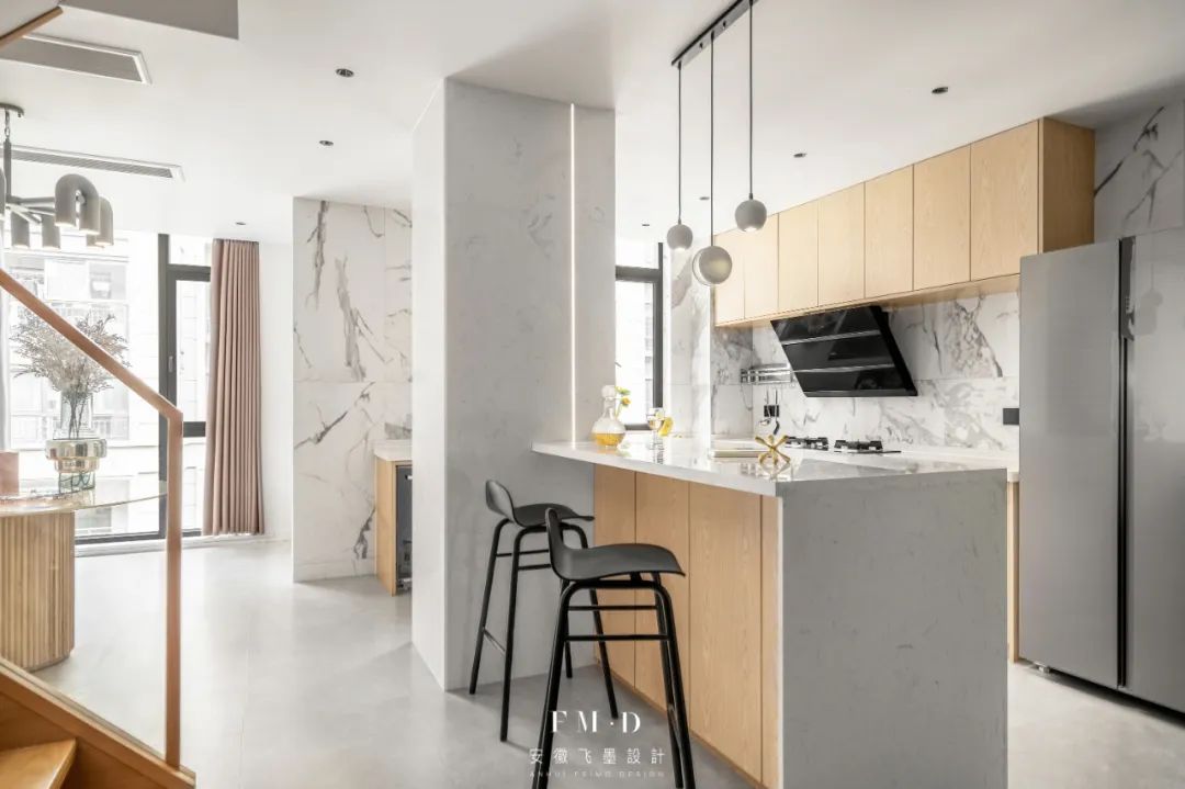 入门横梁压顶的最佳解决方法,横梁太突兀怎么办