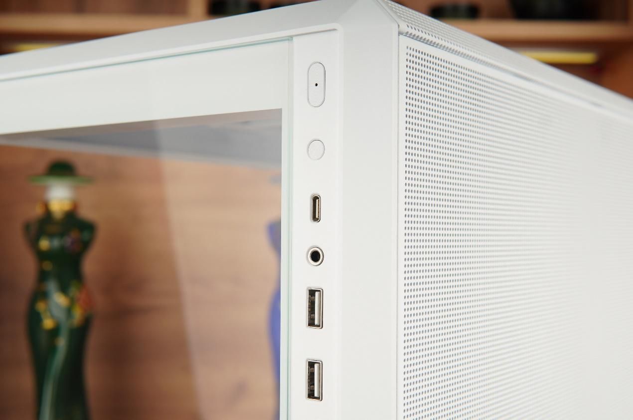 乔思伯d300和d301哪个好看,乔思伯d301和先马大境界对比