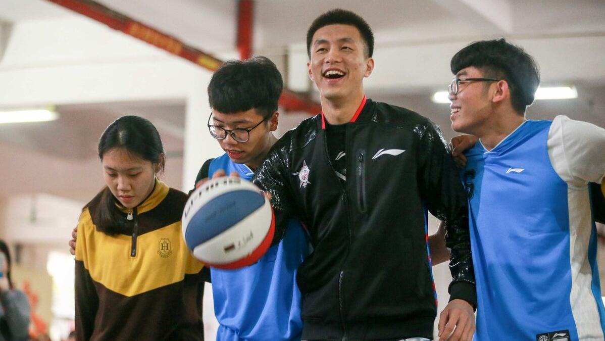 cba第二阶最佳前锋,cba人品最好球员