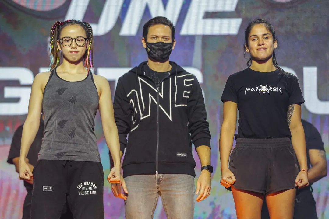 one格斗林妹妹,one冠军赛不灭之光希尔瓦和瓦提斯