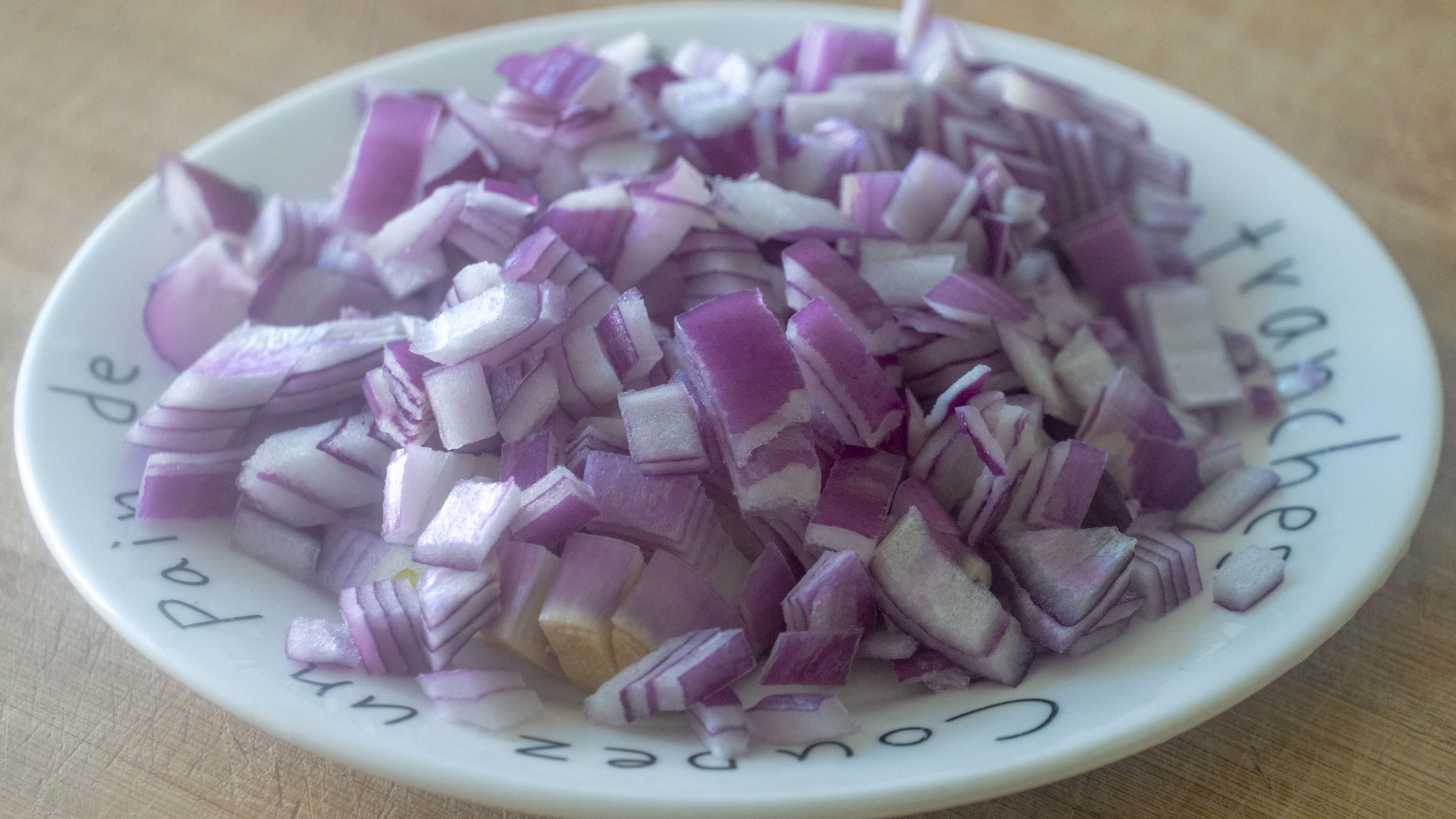 消除体内湿热的食疗方法,夏天湿热吃什么食物最好