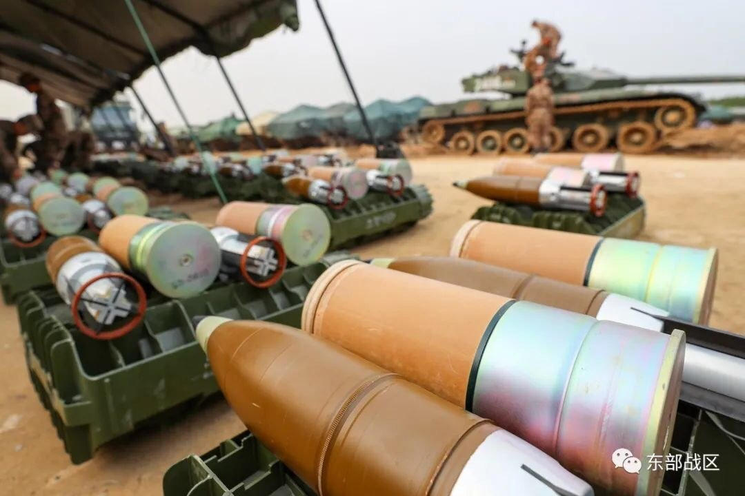 中国最新坦克和美国最新坦克对比,俄制坦克和中国坦克