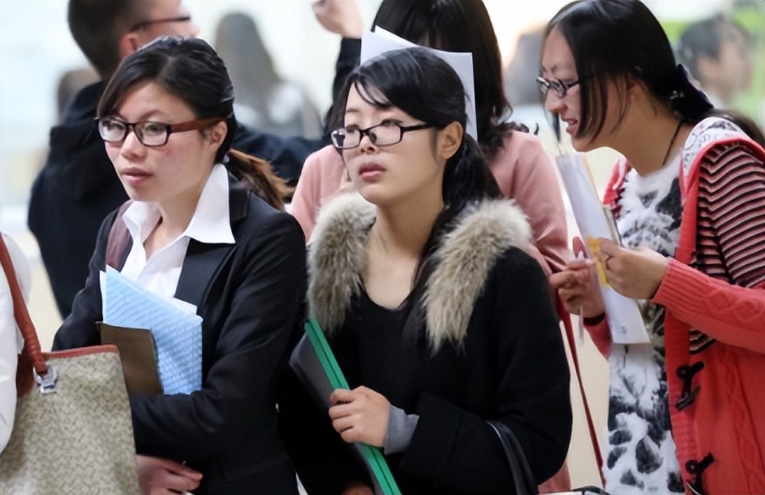 就业前景好的十大专业知乎,就业率薪资最高的十大专业