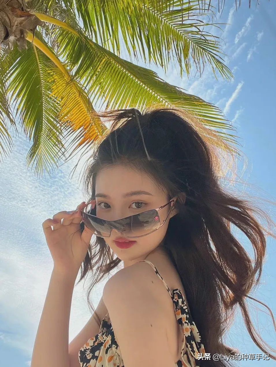 脸大脸圆头发少适合什么发型短发,40岁头发稀少脸圆大适合什么发型