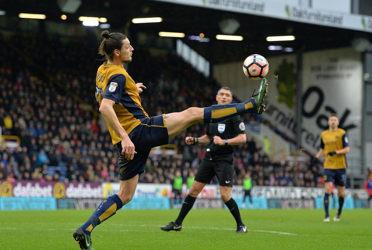 今日欧联竞彩足彩推荐,竞彩足球今日推荐格拉纳达
