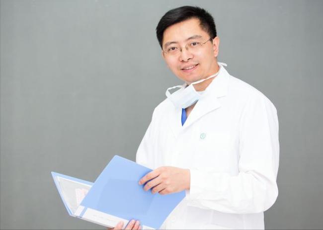 真双眼皮和假双眼皮的区别,你的双眼皮为什么显得假