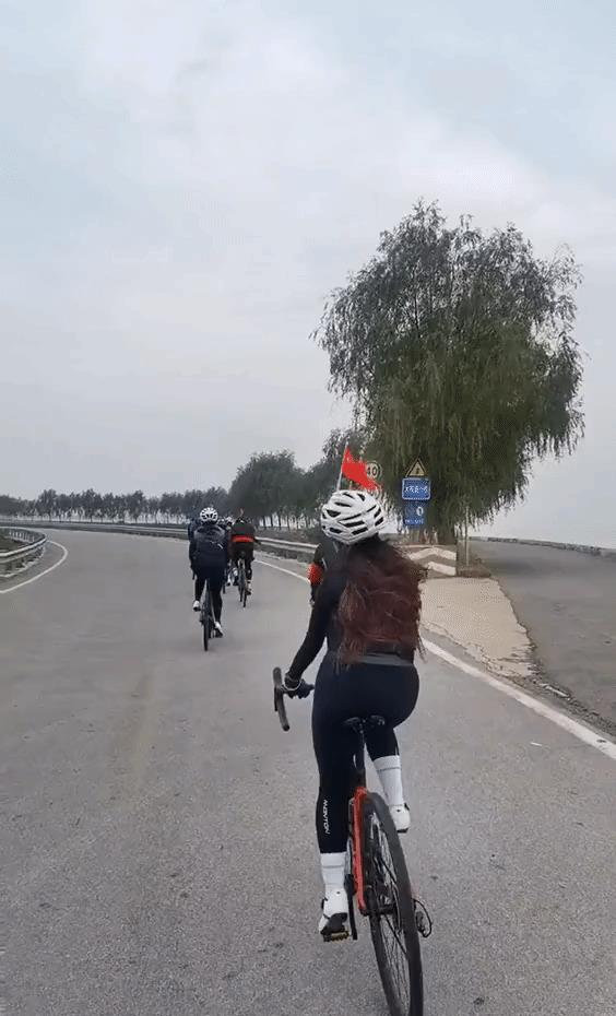 照相怎么避免眼镜反光,怎么避免眼镜反光看到电脑屏幕