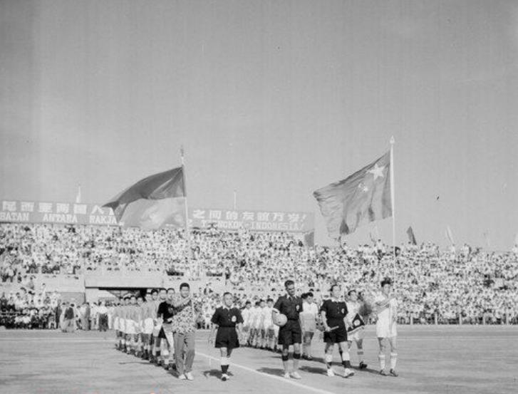 国足巅峰时期赢韩国,国足巅峰期到底有多强