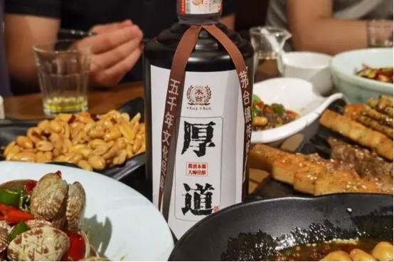 年龄越大酒量越差怎么回事,酒量越喝越差怎么调整