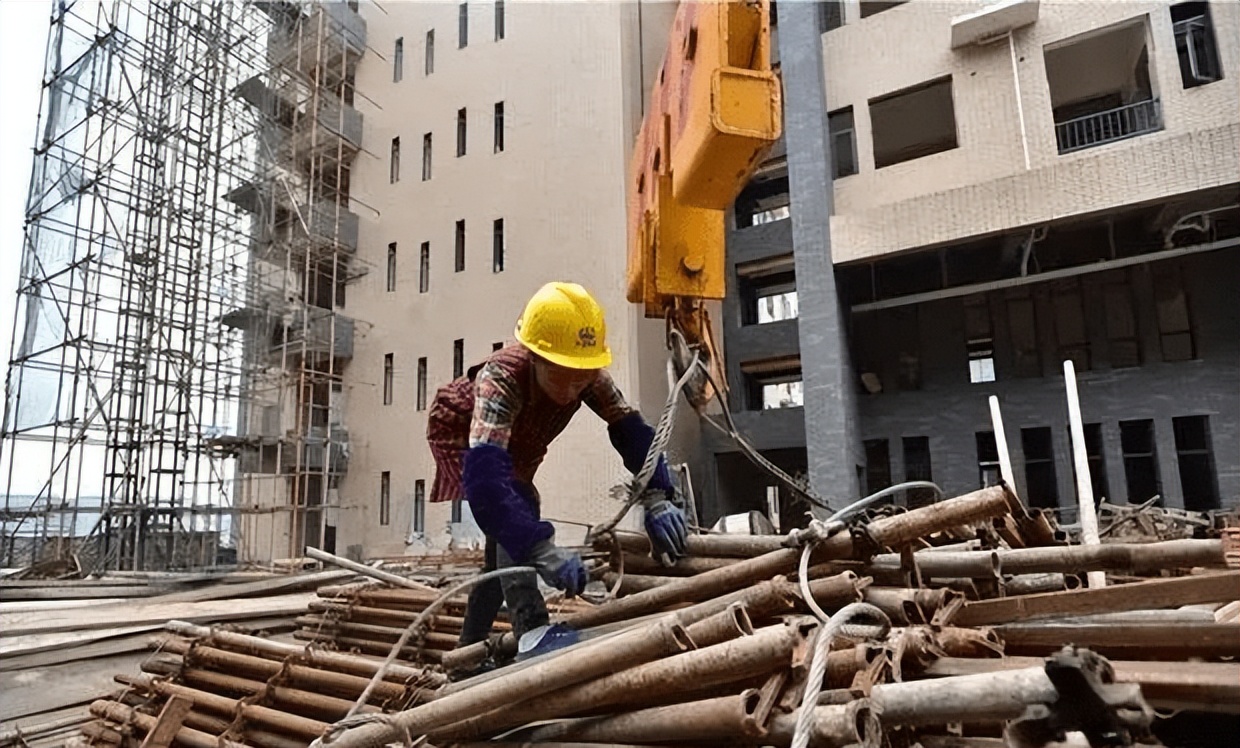 农民打工工资一般多少,农民打工月入6000的工作有吗