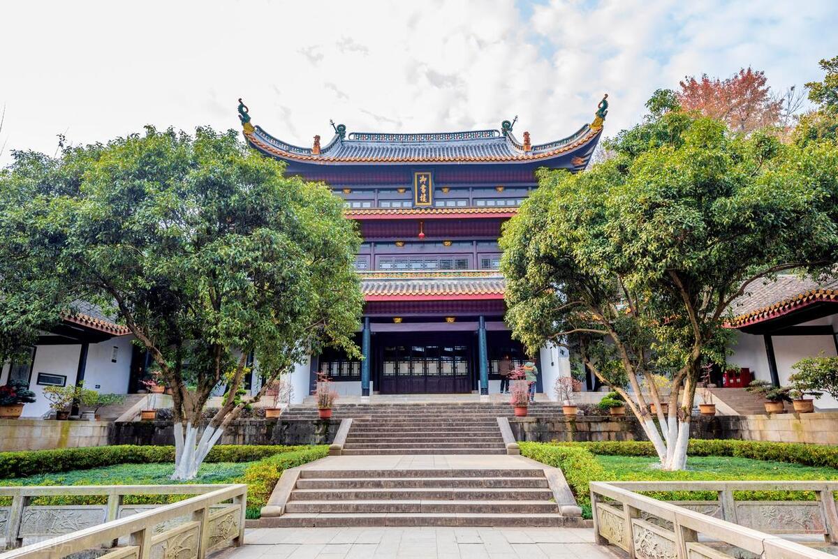 长沙市内有什么好玩的旅游景点,长沙还有哪些好玩的旅游景点推荐