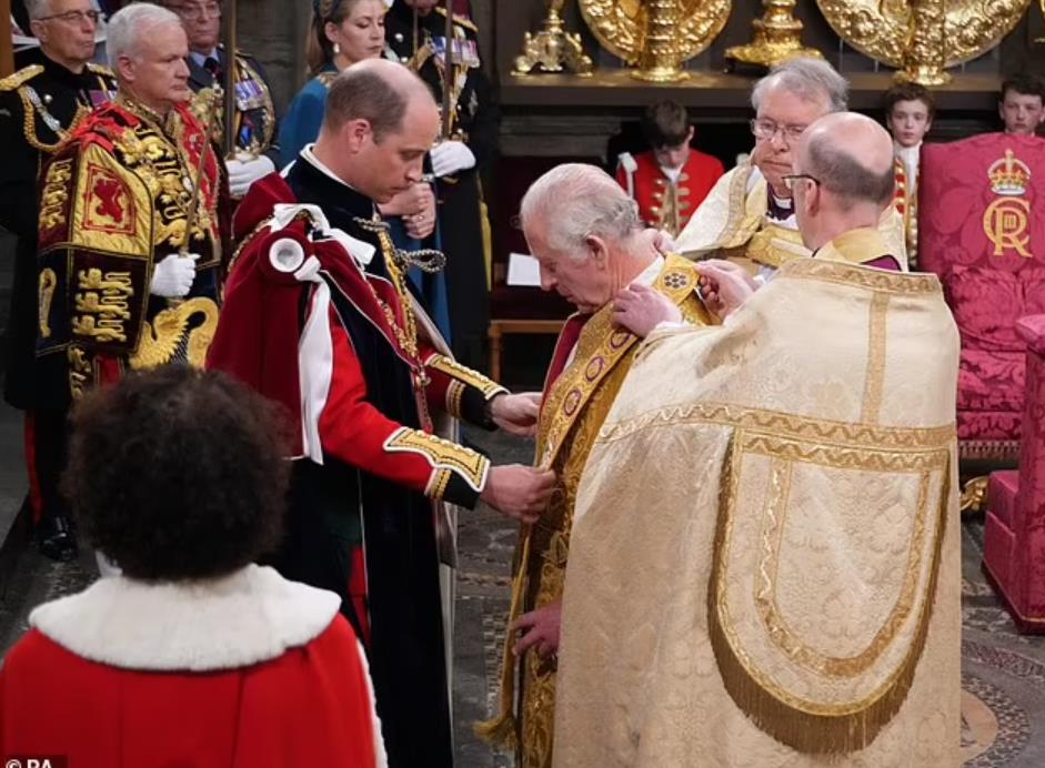 威廉继承荷兰王位,威廉继承遗产