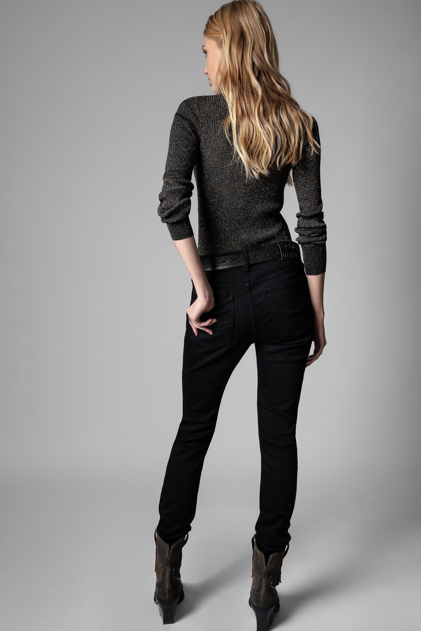 摆脱束缚的衣服,摆脱束缚不被约束穿着挺时尚