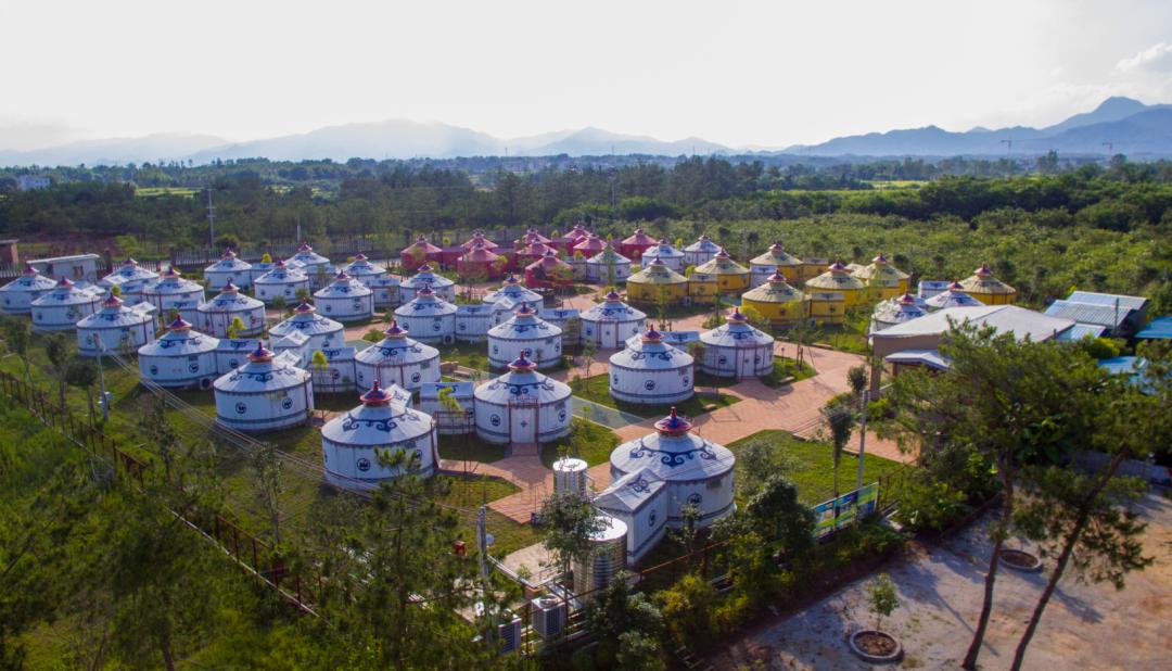 閲戠鍗佹湀鍥藉簡涓鍋囨湡浣忓鏀荤暐,閲戠涔嬬害