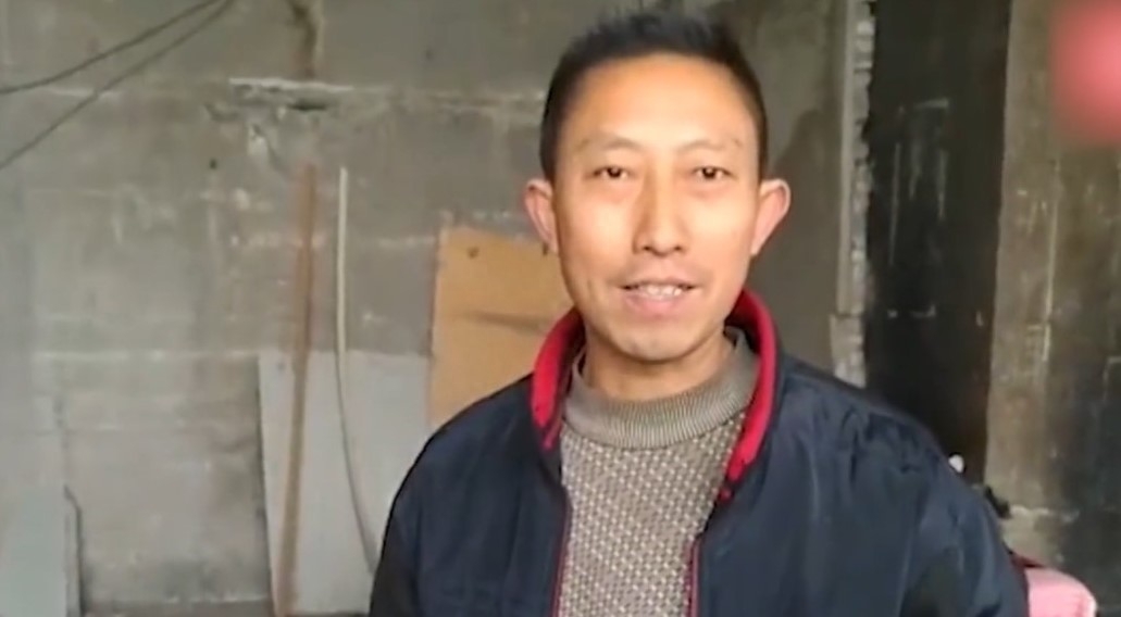 做梦中彩票真实经历,90后小伙梦到一组号码赶紧买彩票