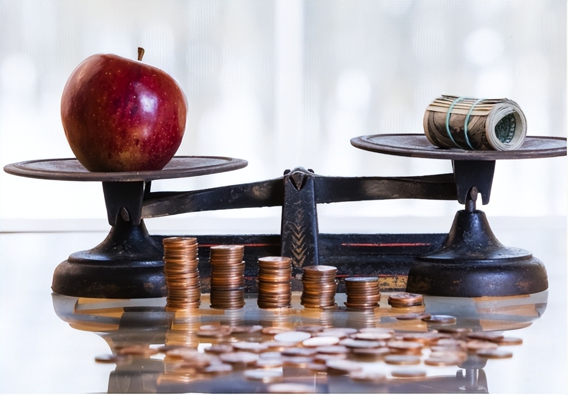 现在股市大跌什么原因,为什么两点半以后股市波动较大