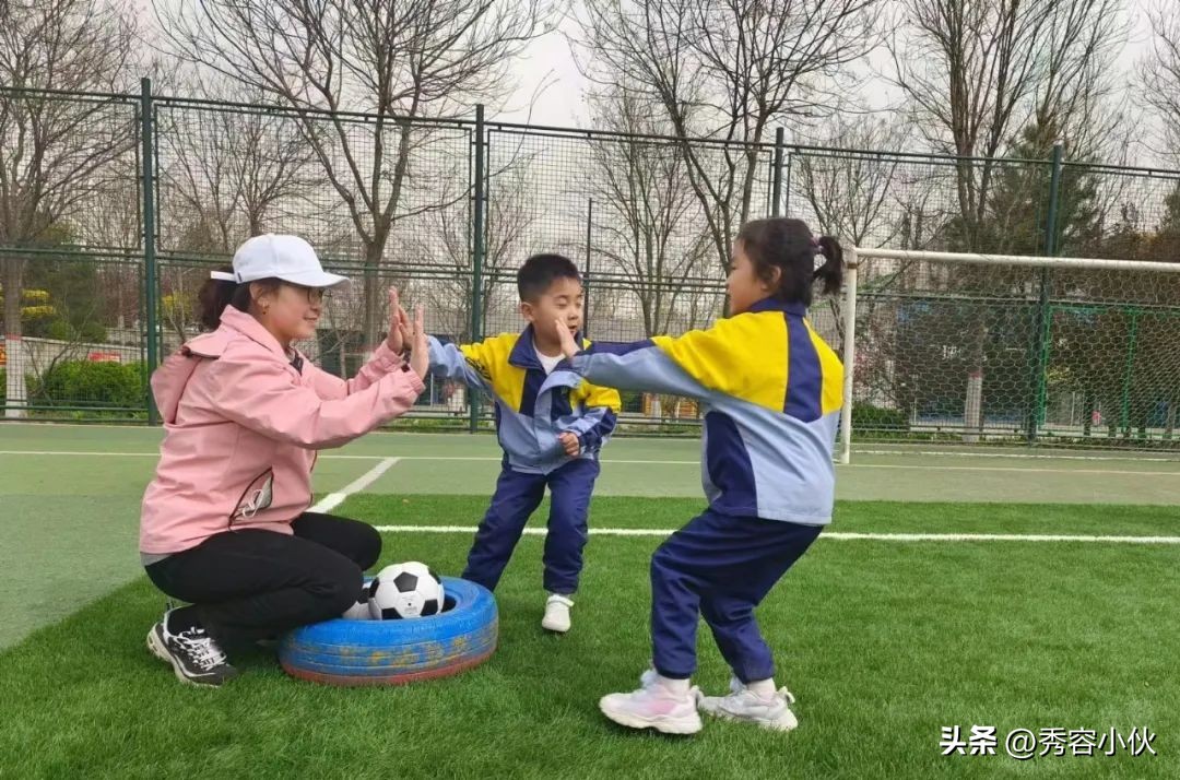 特色幼儿园嘉年华足球联赛,幼儿园足球嘉年华精彩瞬间