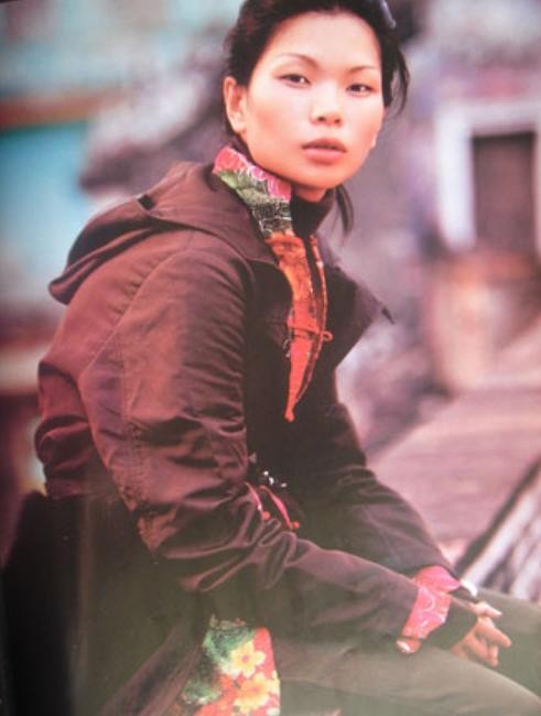 超模吕燕的丈夫和家人近况,超模吕燕全家