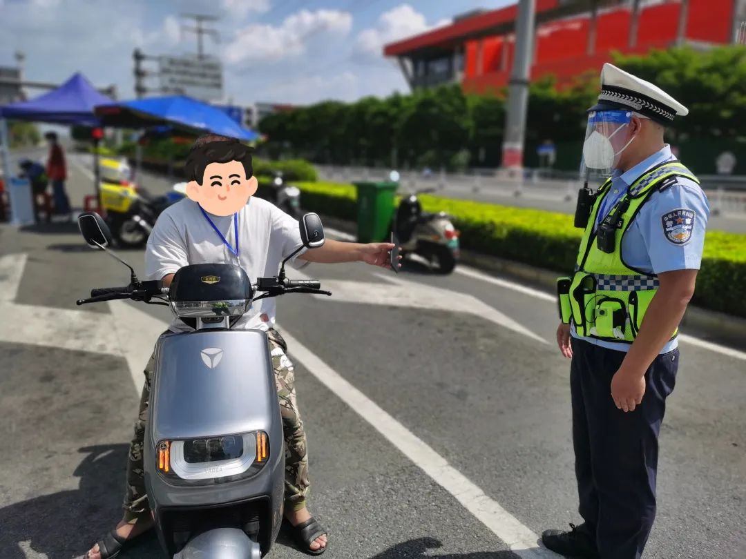 抗击疫情致敬一线工作者,致敬钦州抗疫一线人员