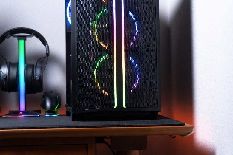 机箱玩游戏rgb风扇转但是不亮,机箱rgb转换argb