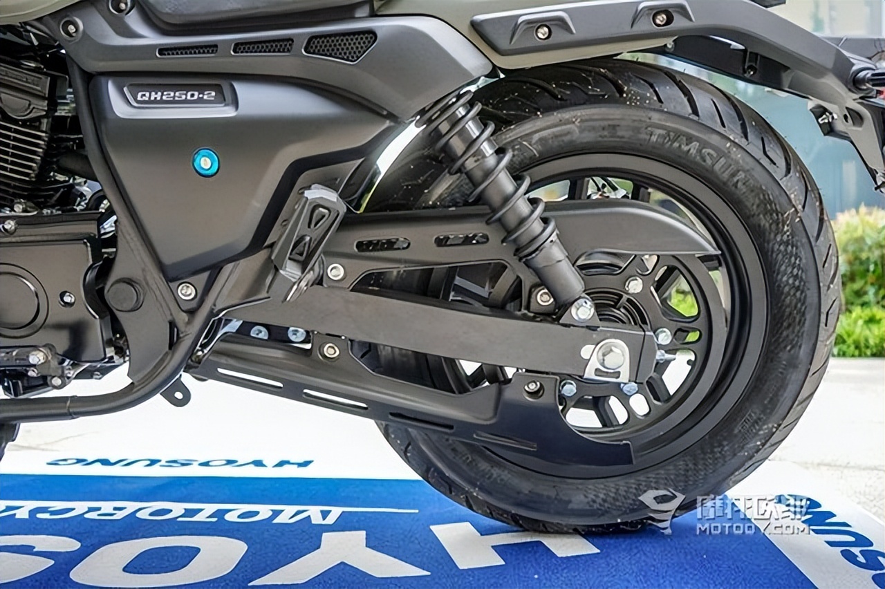 骁胜驯风300单座,骁胜驯风300座高