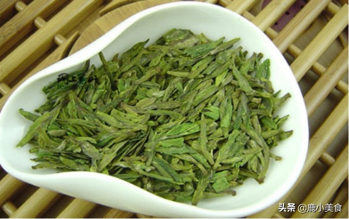 冷水泡茶对茶叶的要求是什么,各类茶叶泡茶的水温是多少度合适