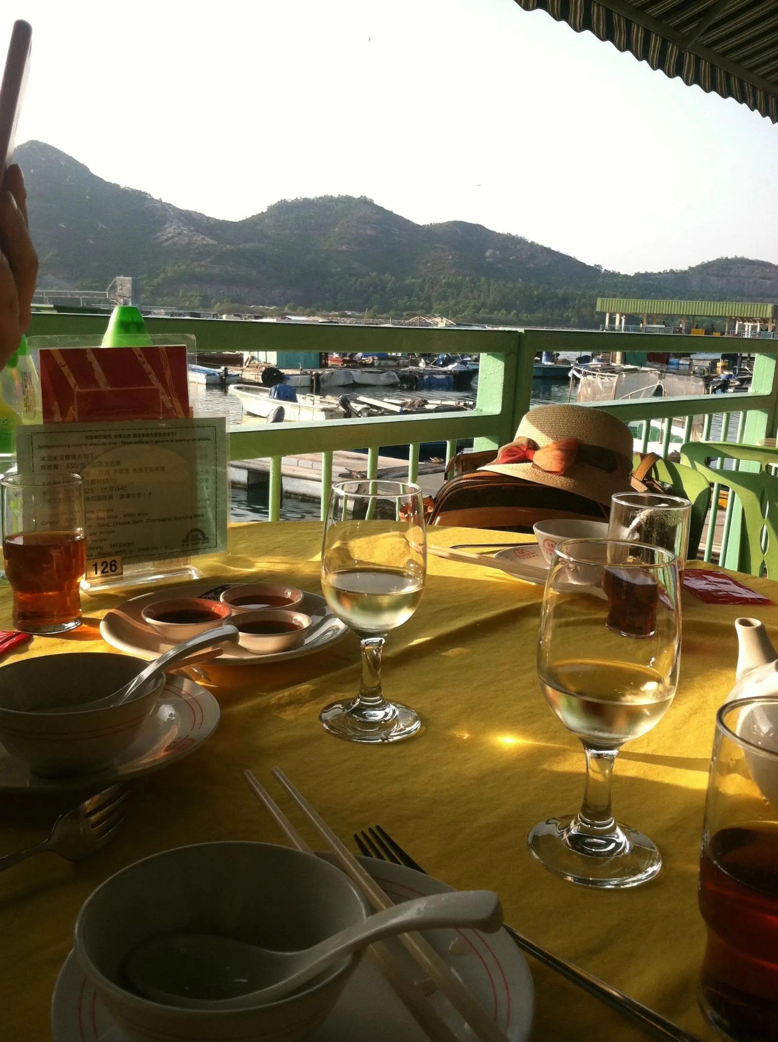 无数次去香港购物天堂,为啥香港是购物天堂