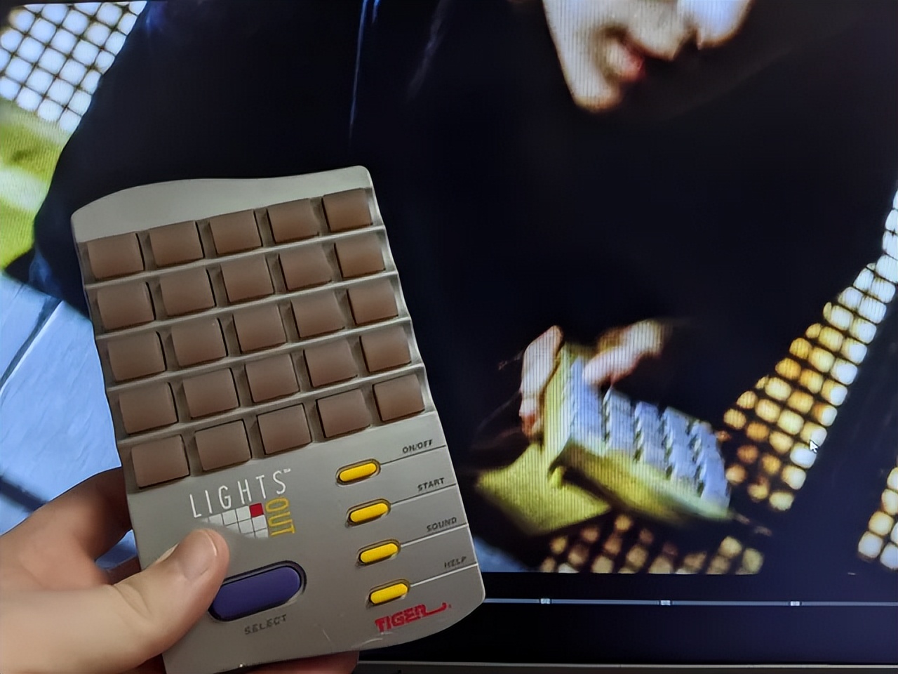 盘点科幻电影最离谱的武器,科幻电影武器盘点