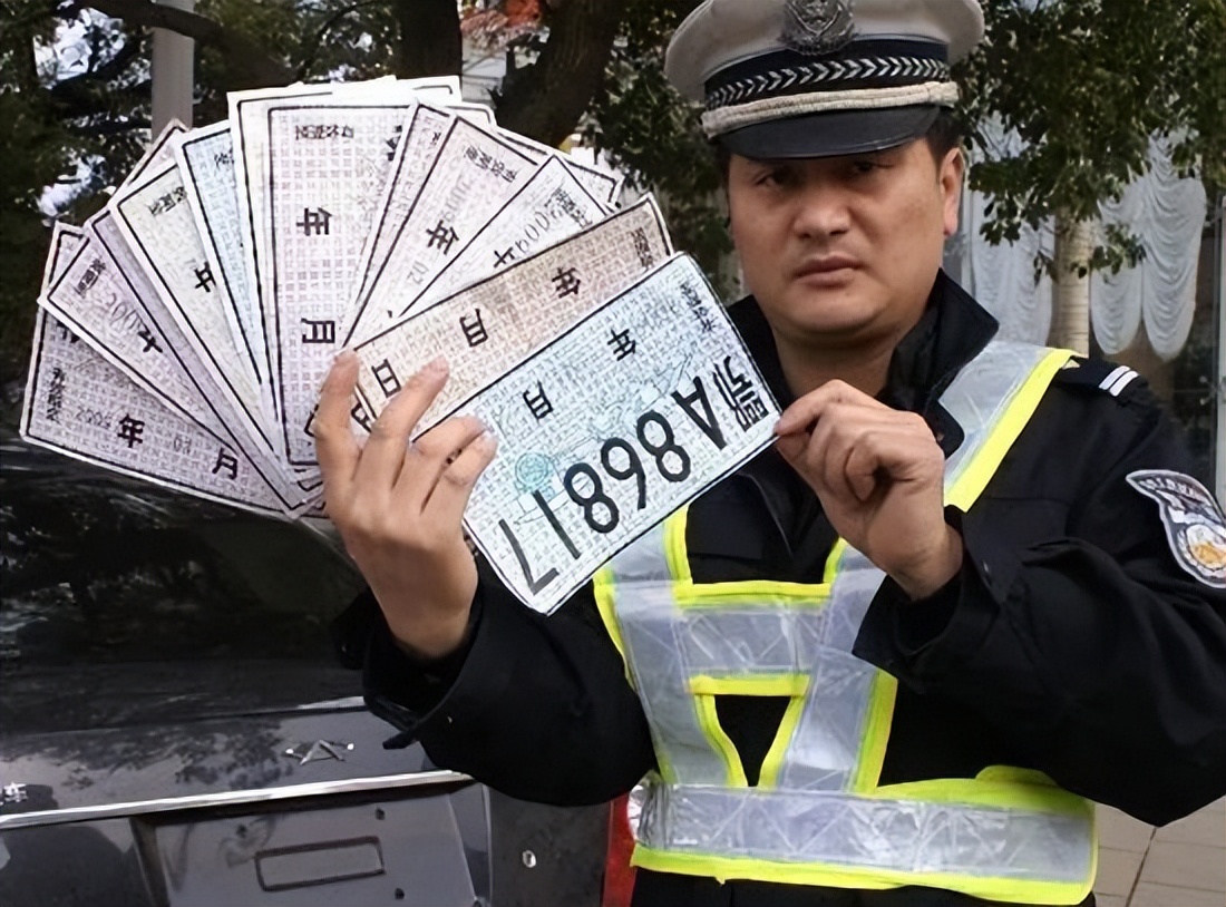 购置税限时减半倒计时抓紧时间,奔腾b70购置税减半倒计时