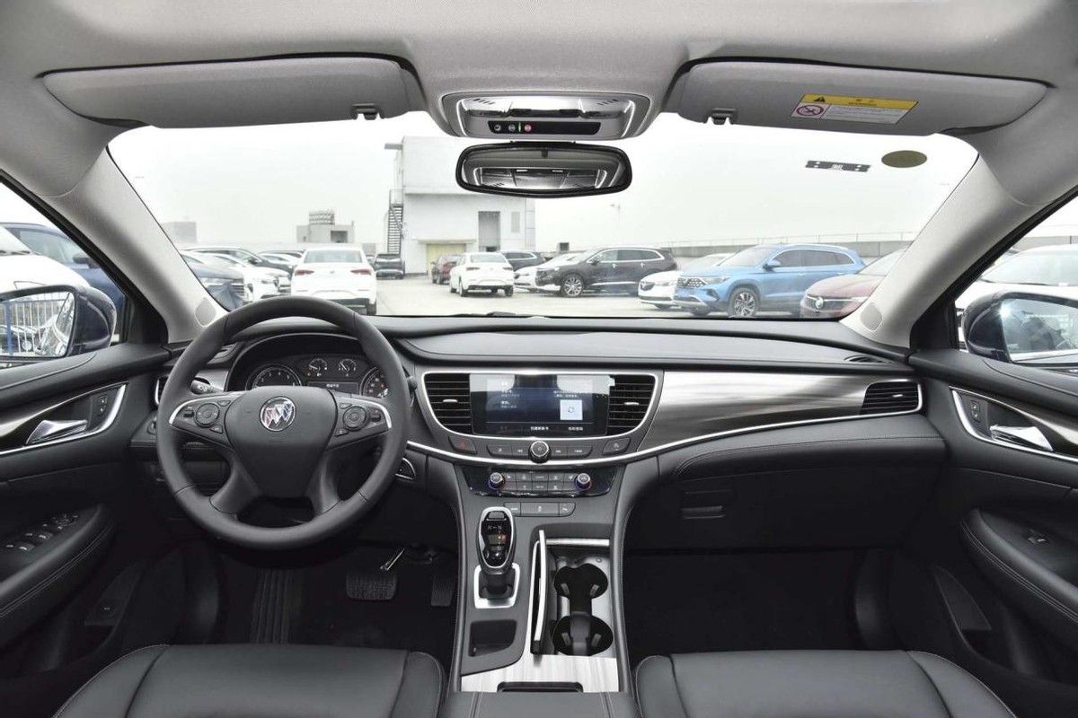 省油空间大好看的5万8万轿车推荐,手握15万买车这3款轿车首选