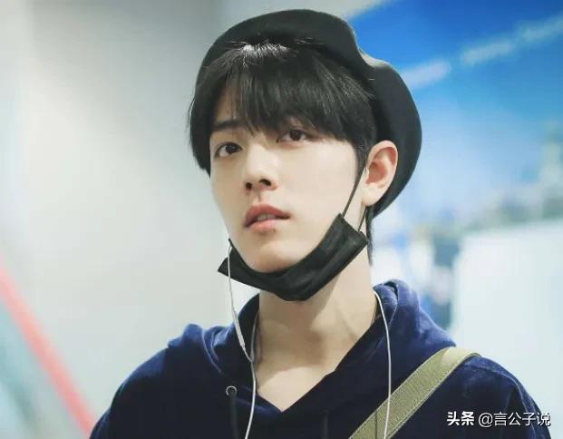 长着兔子脸的男明星有哪些,长得像兔子牙的男明星