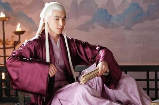 同一张脸差别可以有多大？一眼万年和丑爆屏幕全看造型师