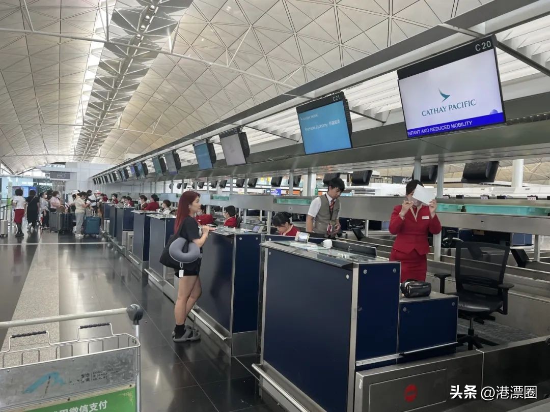 坐国泰航空经香港转内地,乘坐国泰航空从香港回内地