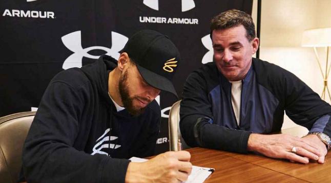 库里加盟安德玛前后市值,库里续约安德玛并担任总裁