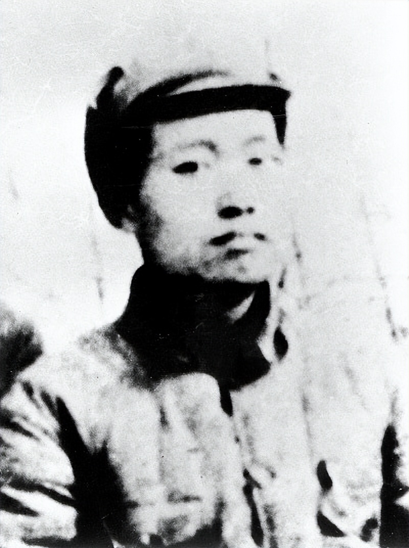 1935年，在遵义会议上讽刺毛主席不会打仗的凯丰，最终结局如何？