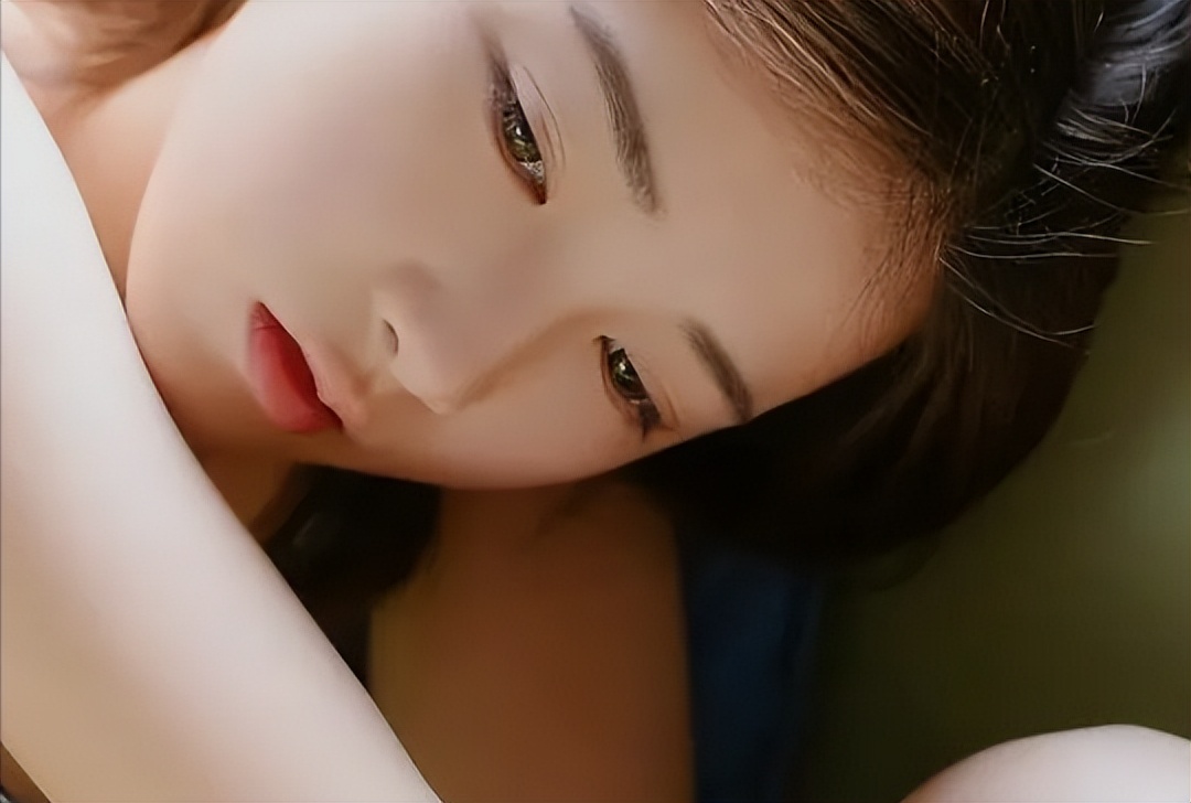 妇女外阴溃疡什么引起的,外阴出现溃疡是什么原因