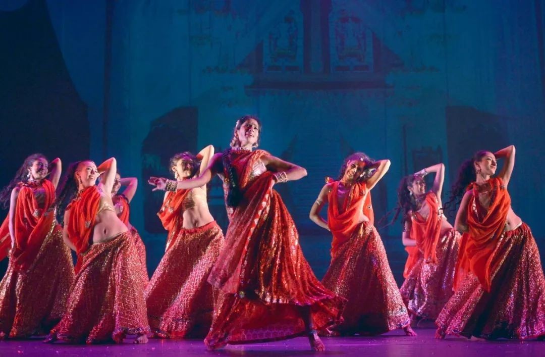 中国印度舞蹈对比,西方舞蹈的审美特征