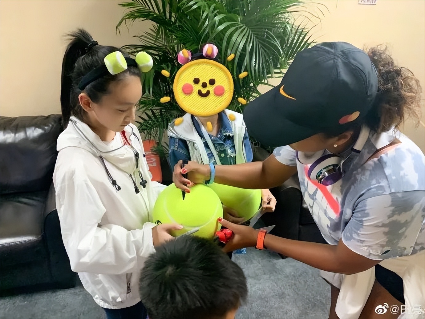 被时代洪流裹挟年轻人,被流量裹挟