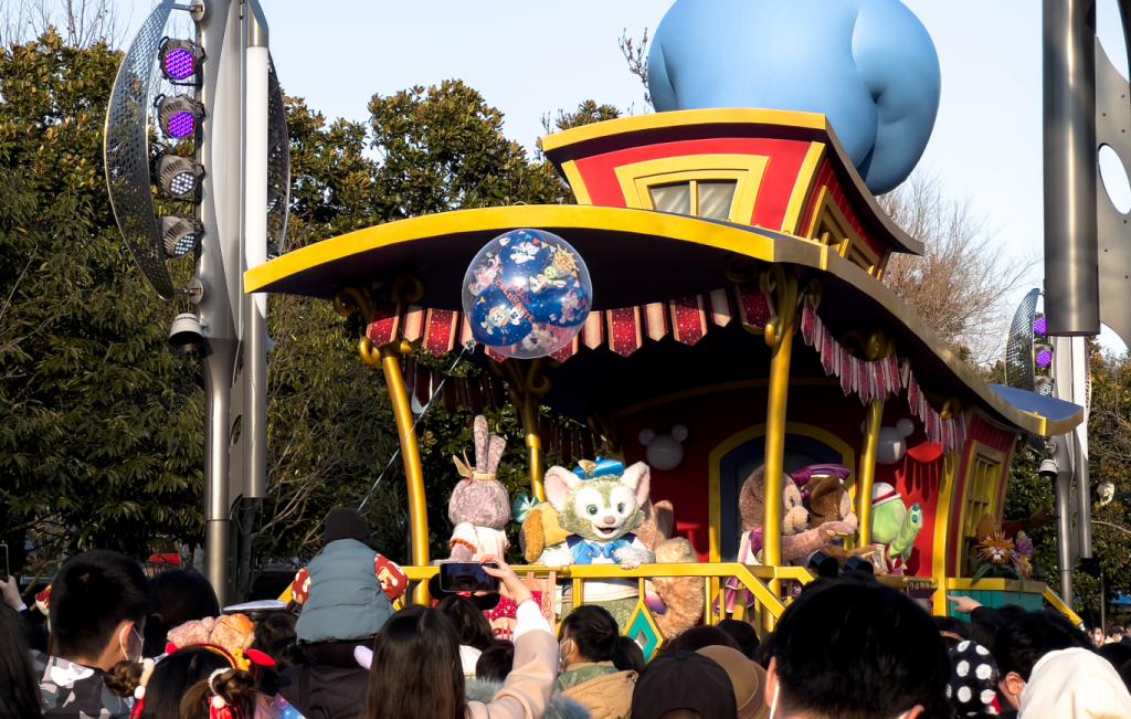 顶流冰墩墩遭人工拆除,顶流冰墩墩万众追捧