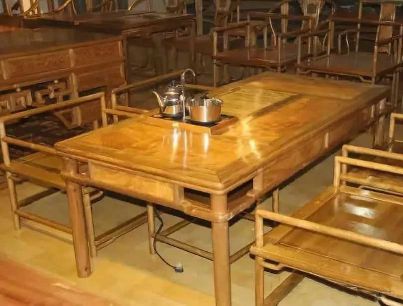 一棵树25亿金丝楠木凭什么这么贵,价值连城金丝楠木为什么没人种