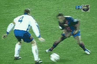 世界足坛十大独门绝技,足坛十大成名绝技第一名