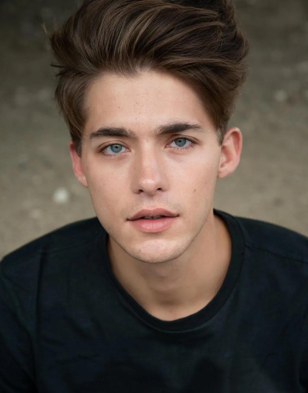 本杰明科特,希尔顿本杰明科特安格