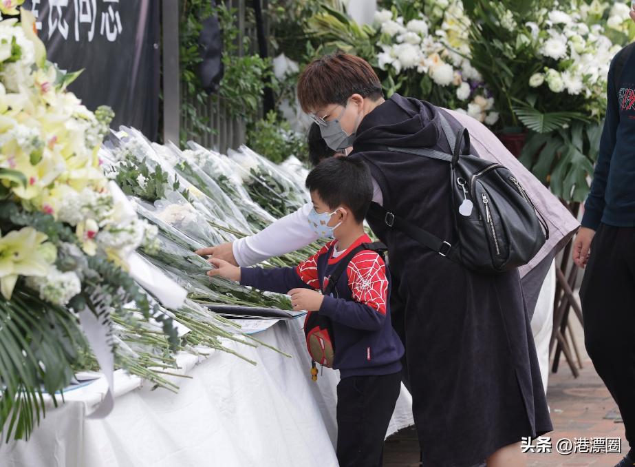 今天全港暂停，为江爷爷默哀