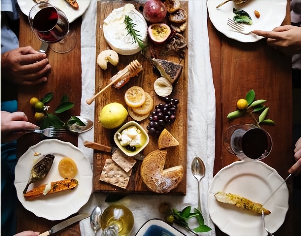 【法庄】教你get红酒的正确食物搭配!