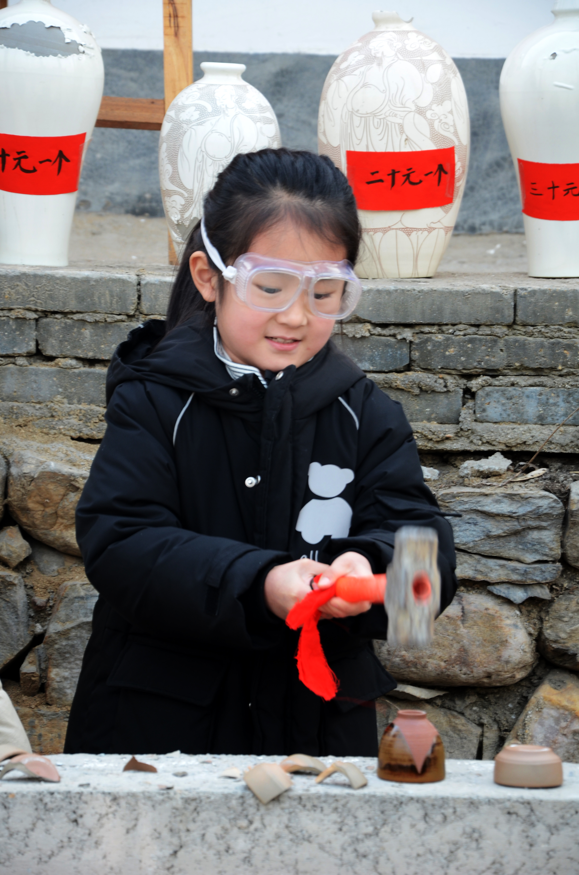 登封窑珍珠地双虎梅瓶价值多少,登封窑梅瓶多少钱一件