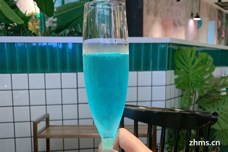 苏打鸡尾酒的好处和坏处,鸡尾酒好处与坏处