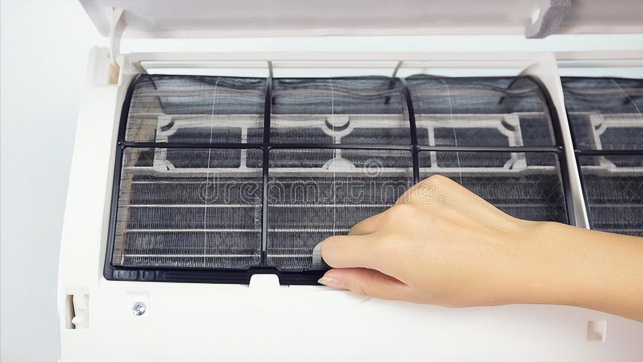 空调维修猫腻多,空调维修师傅一般检查费用